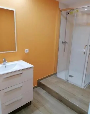 Habitacion Individual Con Bano Compartido, A-1 Homestay *
